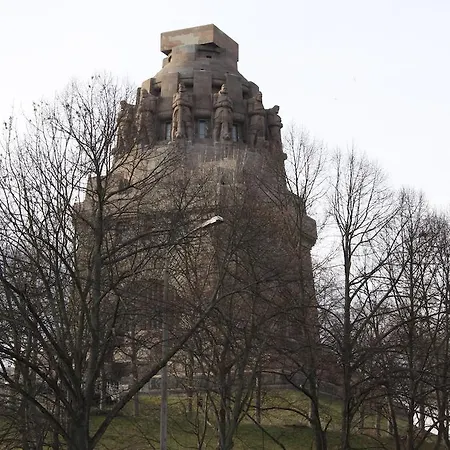 Апартаменти Am Voelkerschlachtdenkmal